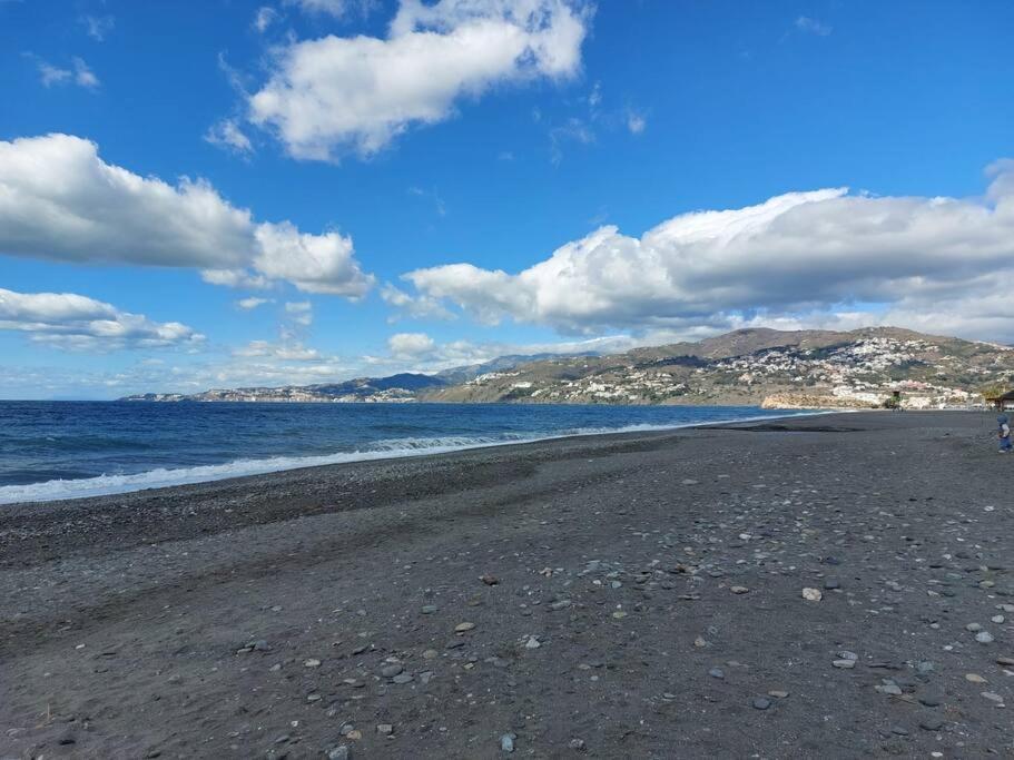 Apartamento Con Vistas Al Mar. Salobreña Екстериор снимка