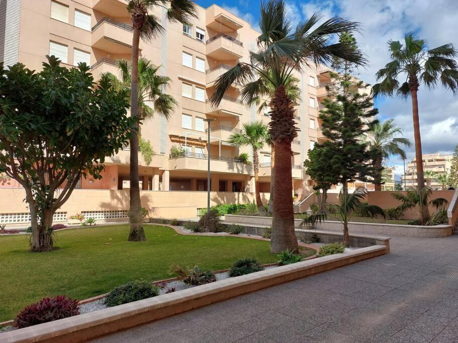 Apartamento Con Vistas Al Mar. Salobreña Екстериор снимка